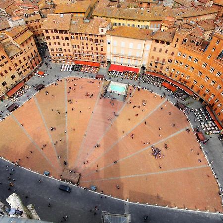 Stilnuovo Charming Apartment In Siena'S Historic Center, Very Close To Piazza Del Campo מראה חיצוני תמונה