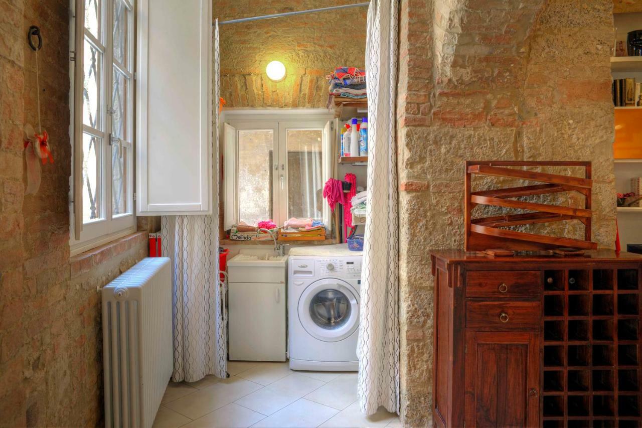 Stilnuovo Charming Apartment In Siena'S Historic Center, Very Close To Piazza Del Campo מראה חיצוני תמונה
